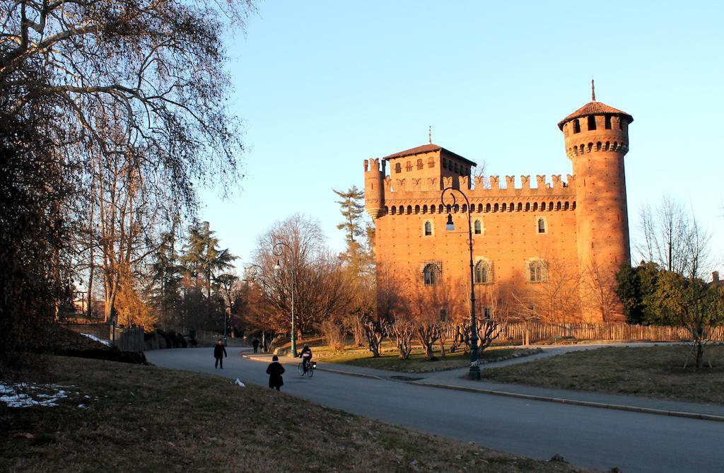 Bed and Breakfast Casa Petrarca Турин Экстерьер фото